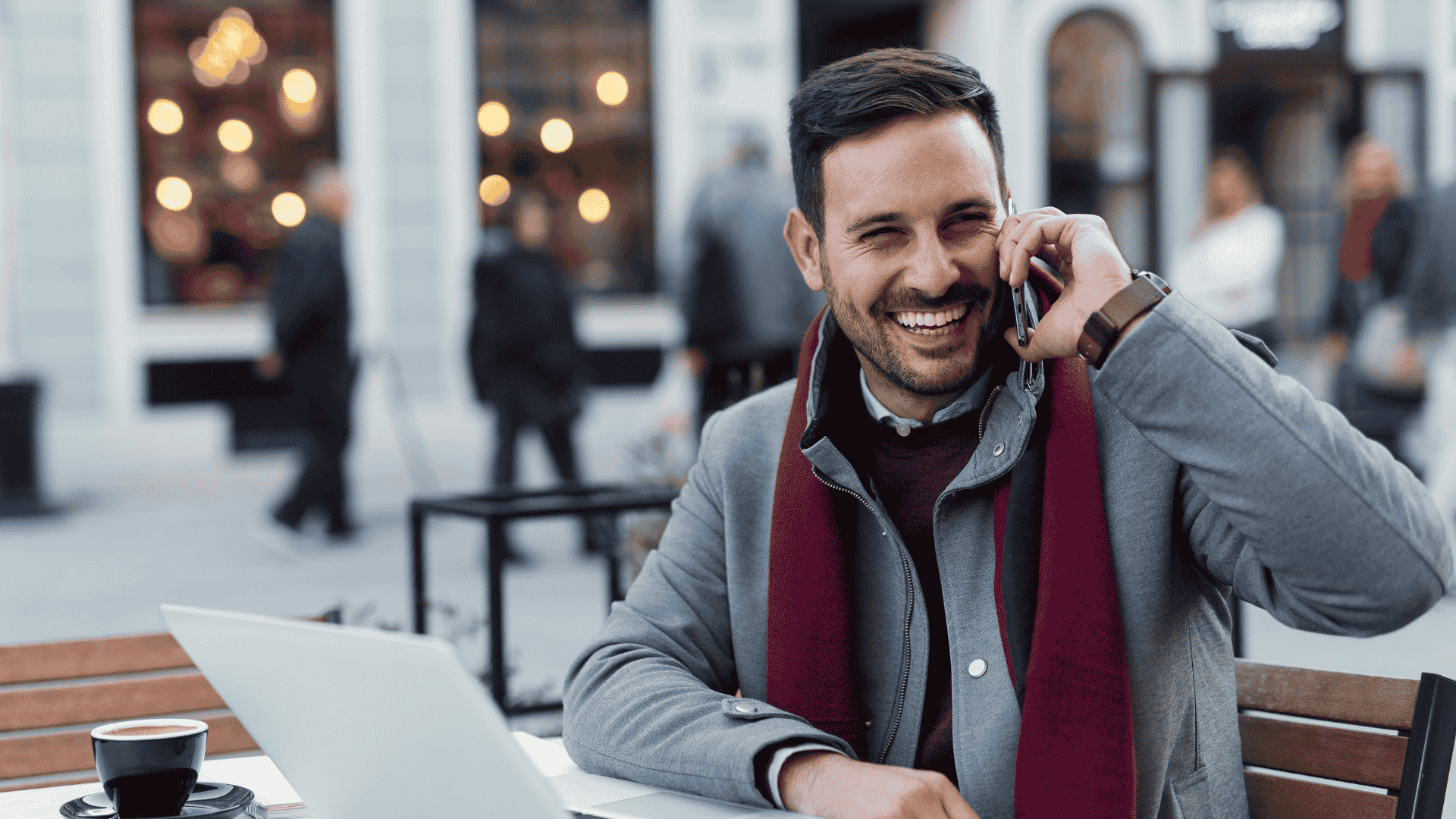 man - corporate - eaccounting - happy - visma