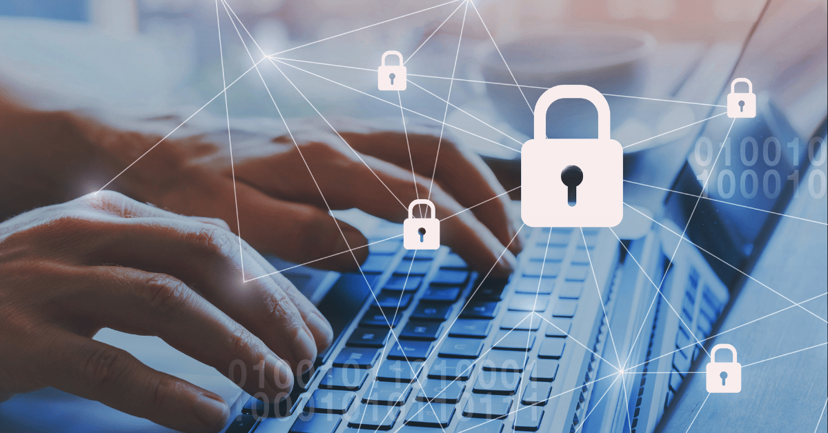laptopgebruiker omgeven door beveiligd digitaal netwerk met slot-symbolen